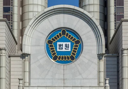 신탁 회사 속이고 수수료 1억 챙긴 공인중개사…법원 ‘무죄’ 판결 어떻게 나왔나