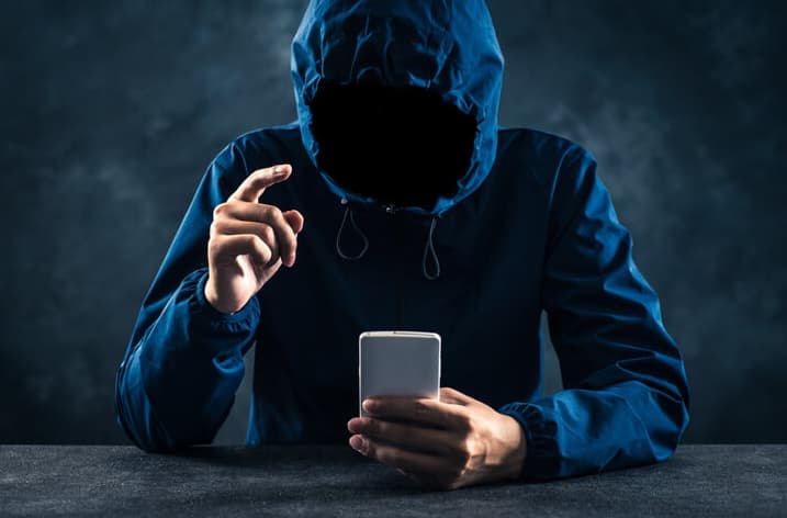 형사전문변호사가 정리한 스토킹범죄 해당 행위