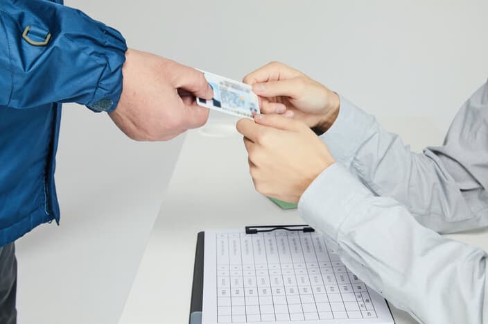 주민등록증도용, 신분증도용 개념과 신분증 종류