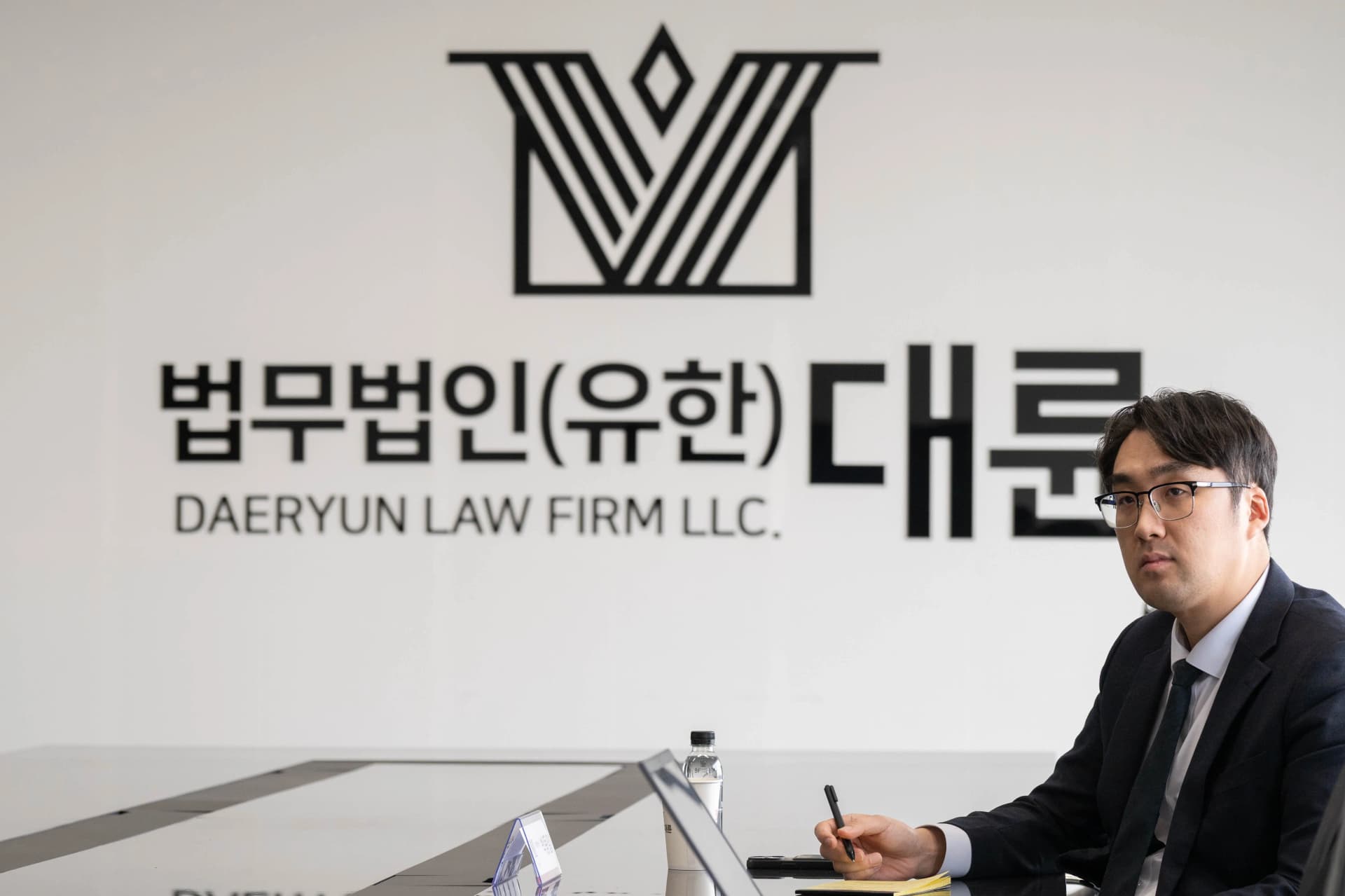 특경법횡령 형사변호사의 도움