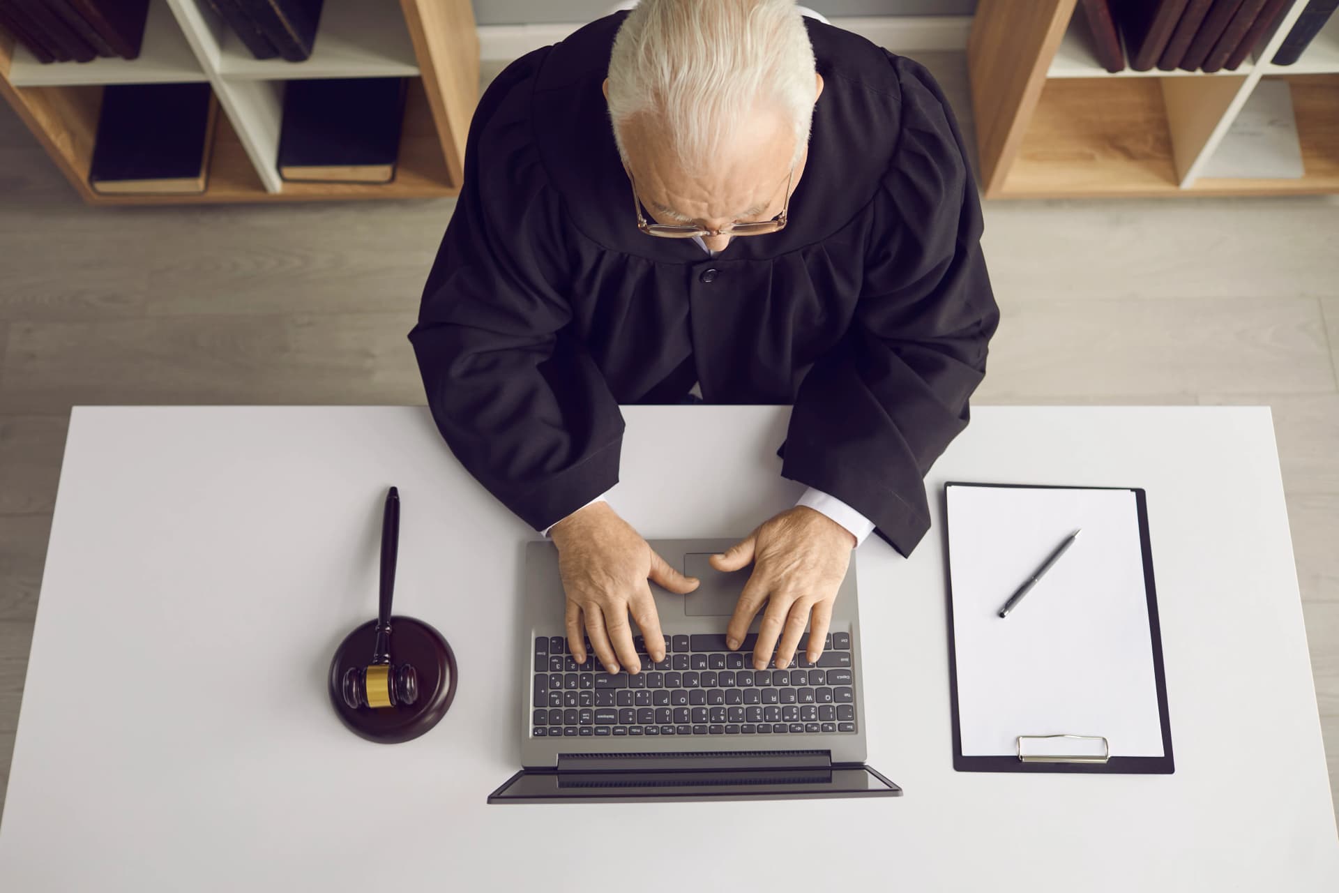 폭행고소장 대응 전략 법률 정보