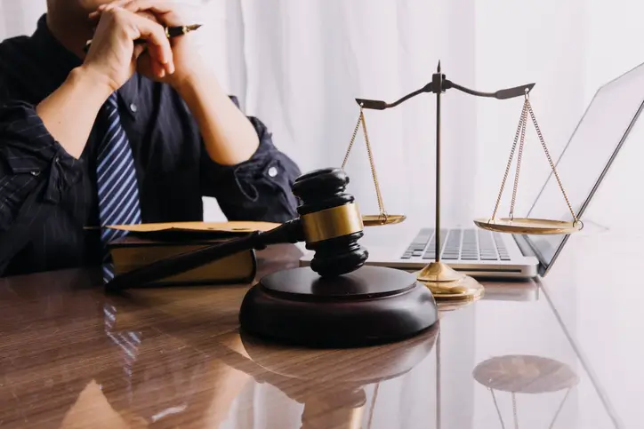 법무법인 대륜 광교변호사 강제추행 가해자 징역형 사례