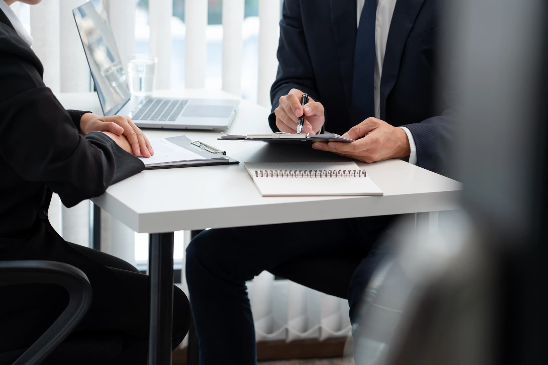 대륜 형사사건전문변호사 영업비밀누설 의뢰인 조력