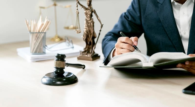 직무유기죄 형사전문변호사 조력 방안