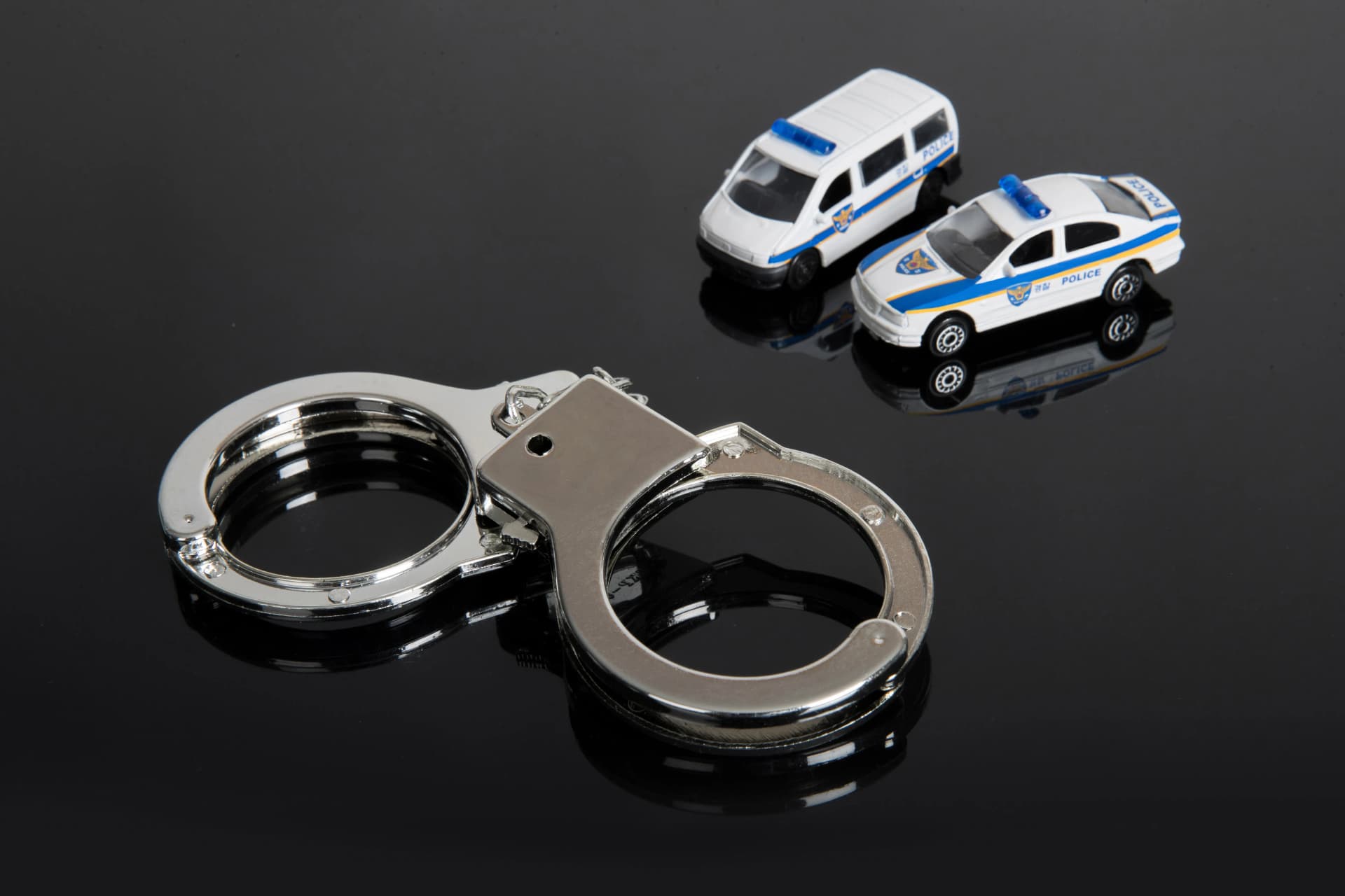 대륜 공무집행방해처벌 위기 법률 정보